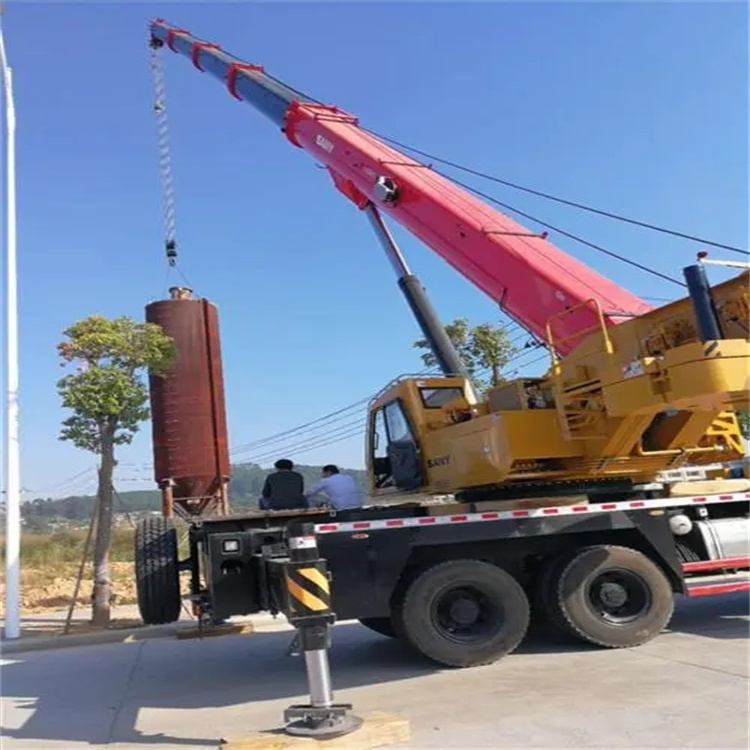 铜仁专业吊车租赁多少钱