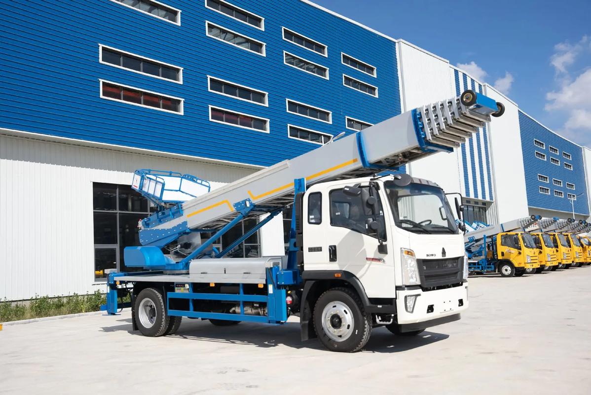 铜仁出租云梯车高空作业车 建筑垃圾搬运