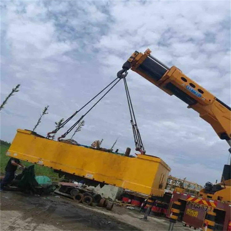 铜仁随车吊吊集装箱怎么吊